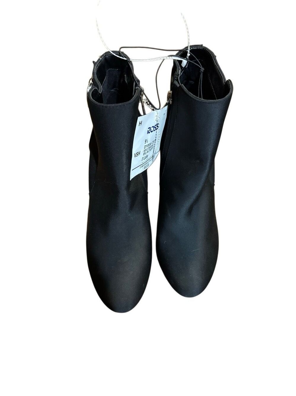 NWT Unisa size 9.5 boots